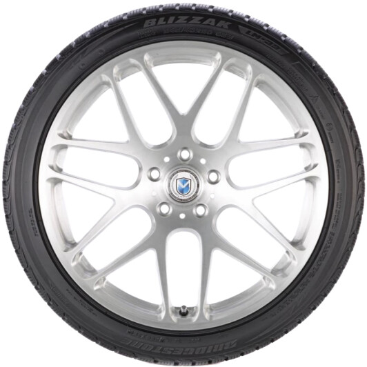 Шина Bridgestone Blizzak LM-32 225/45 R18 95H AO XL