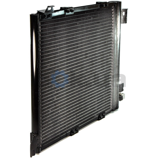 Радіатор кондиціонера Valeo 817506