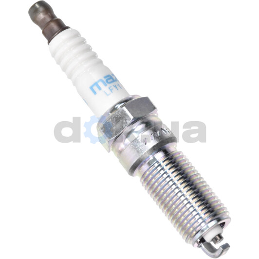Свеча зажигания Mazda LFY118110