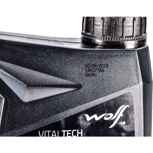 Моторное масло Wolf Vitaltech PI C3 5W-40 1 л на Subaru Impreza