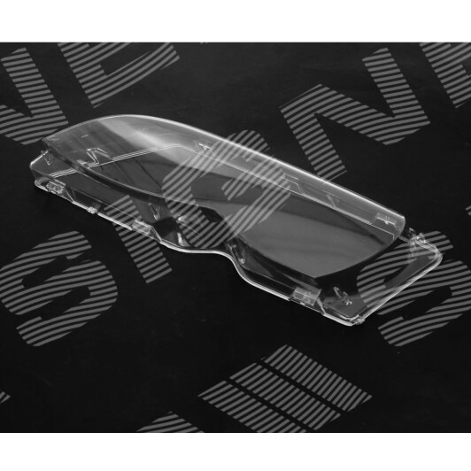 Рассеиватель фары Signeda sbm11997l