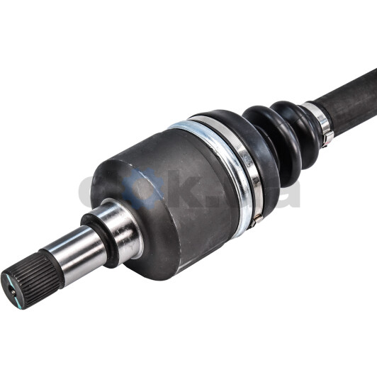 Піввісь BGA DS1418L