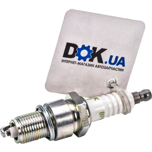 Свеча зажигания General Motors 94535748