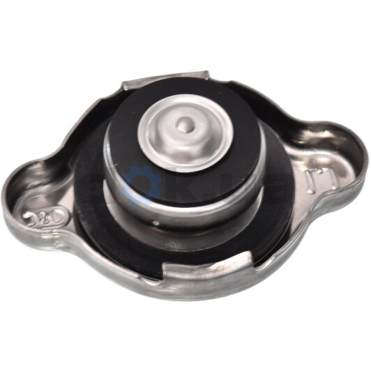 Кришка радіатора Mazda PE0115205