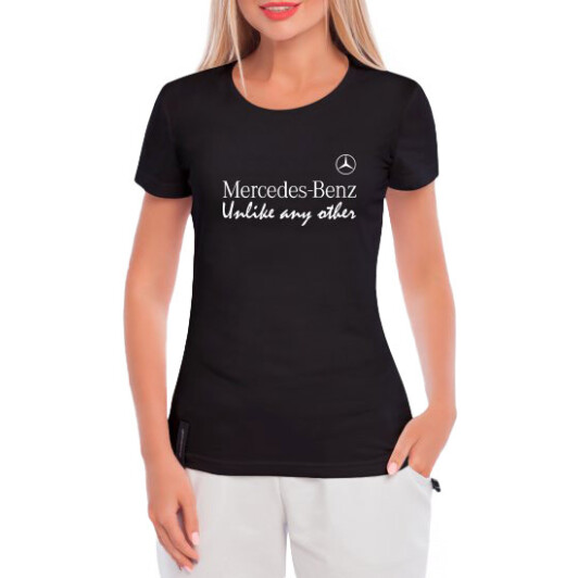 Футболка женская Globuspioner классическая Mercedes Slogans черная принт спереди