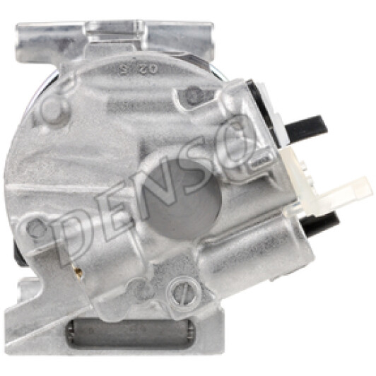 Компрессор кондиционера Denso dcp09063