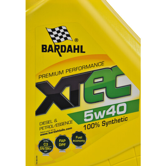 Моторна олива Bardahl XTEC 5W-40 4 л на Lexus RC