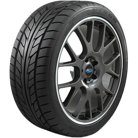 Шина Nitto NT555 Extreme Performance 245/45 R17 99W XL