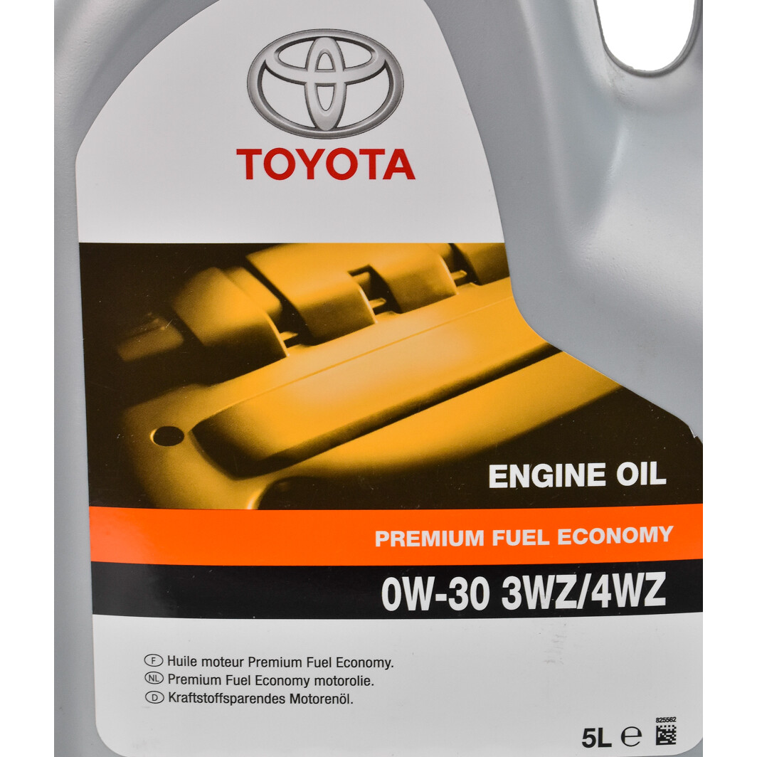 Моторное масло Toyota Premium Fuel Economy 3WZ/4WZ 0W-30 5 л на Toyota Hilux