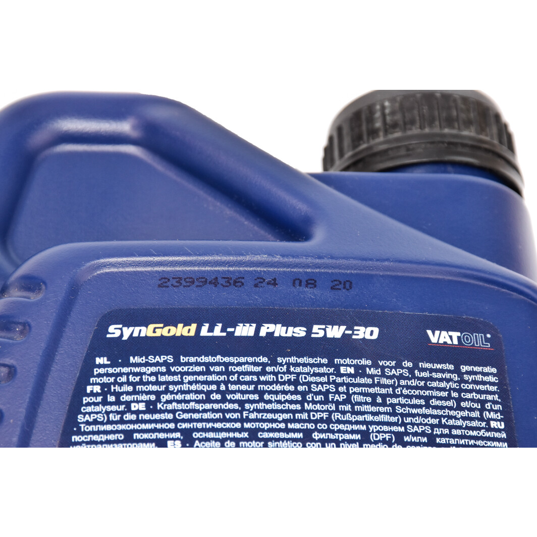 Моторное масло VatOil SynGold LL-III Plus 5W-30 1 л на Chevrolet Zafira