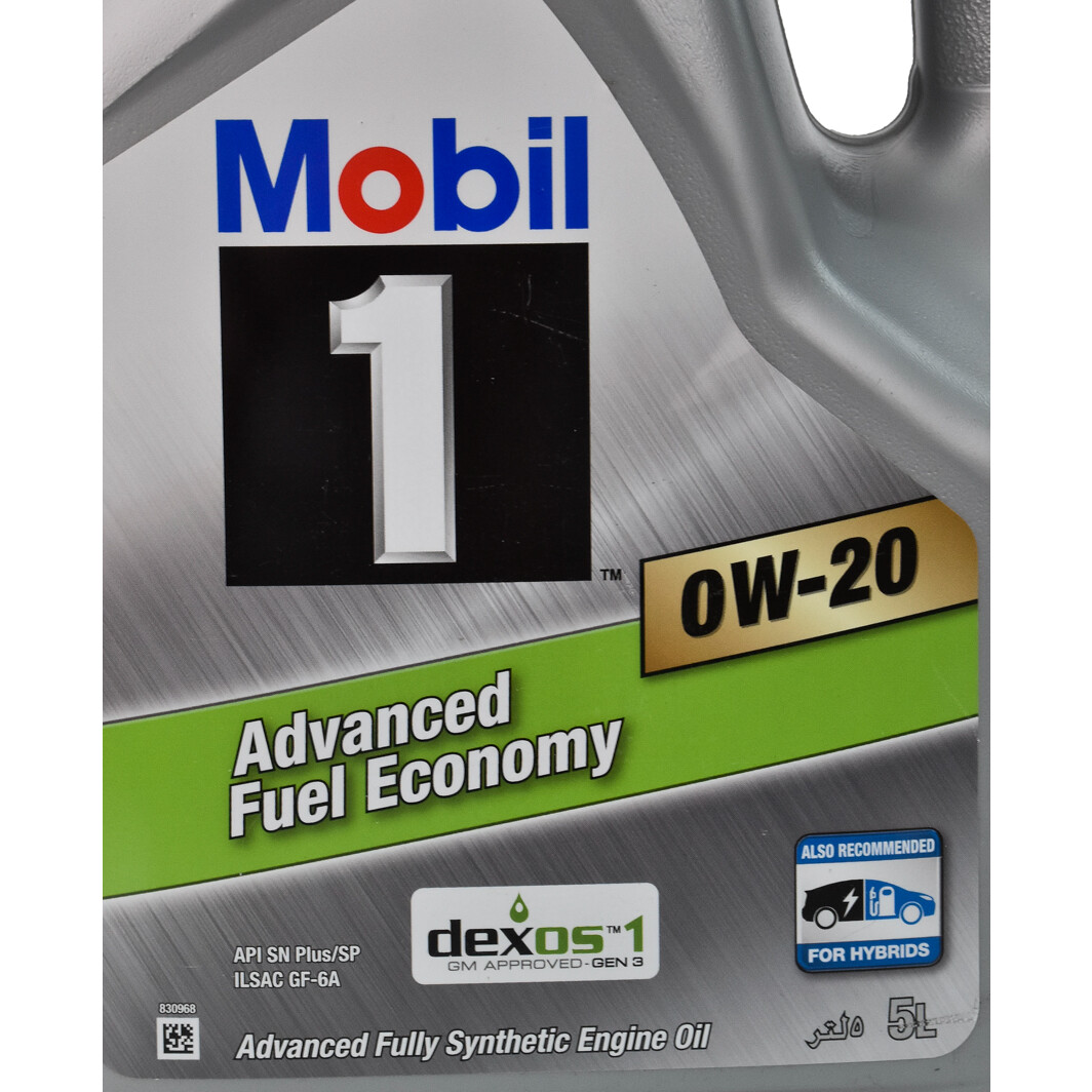 Моторное масло Mobil 1 0W-20 5 л на Toyota RAV4