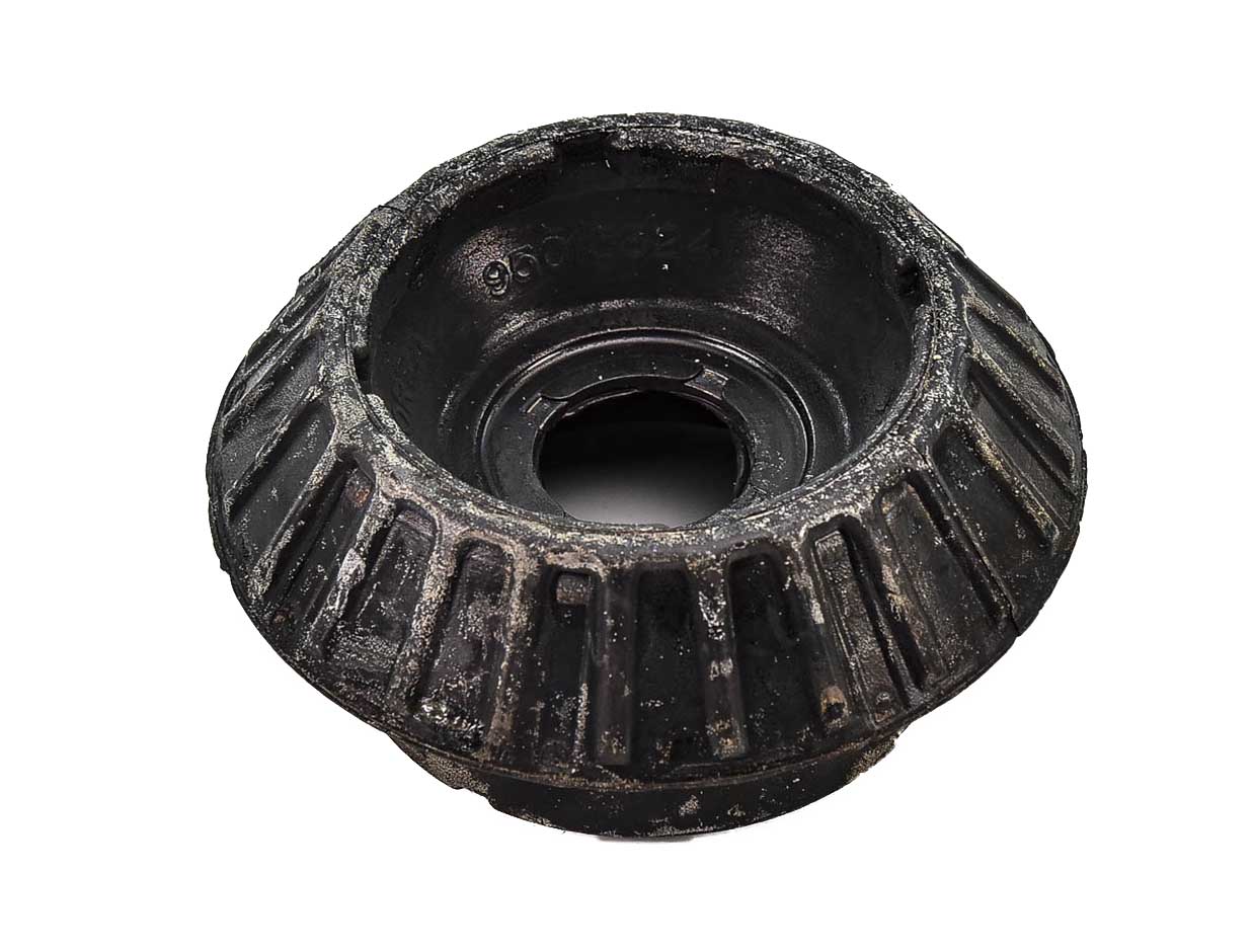 

Parts-Mall PXCNC003F Опора амортизатора