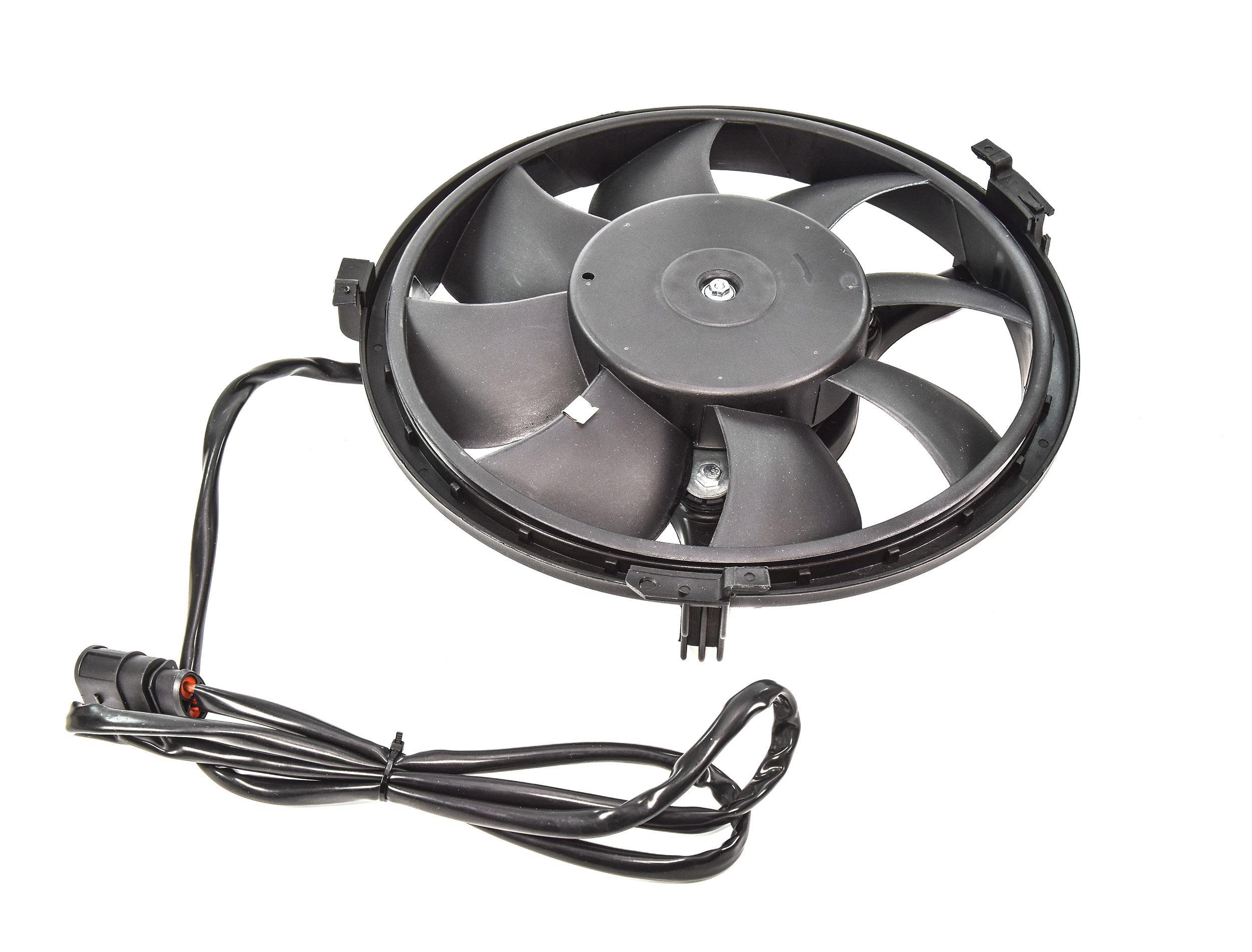 

Thermotec D8A003TT Вентилятор системы охлаждения двигателя