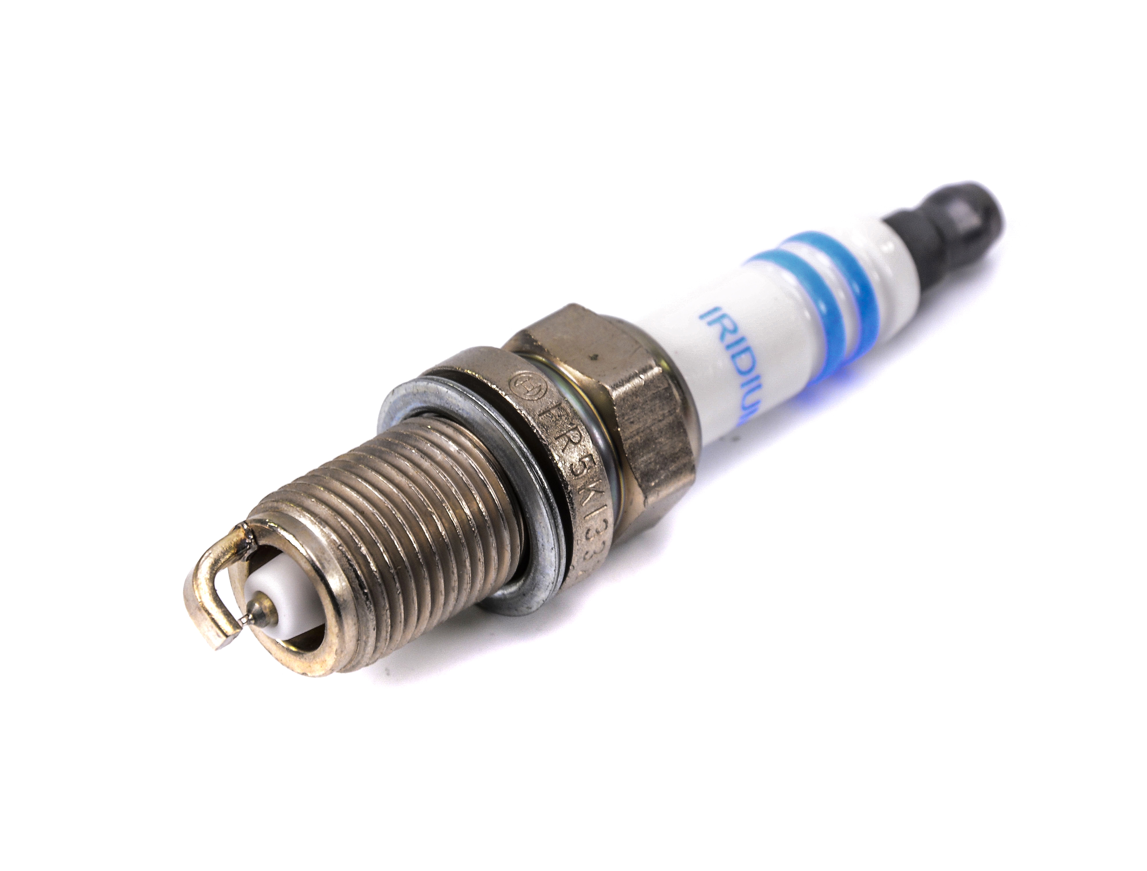 

Bosch 0242245571 Свеча зажигания