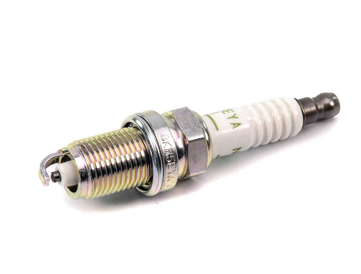 

NGK 2526 Свеча зажигания
