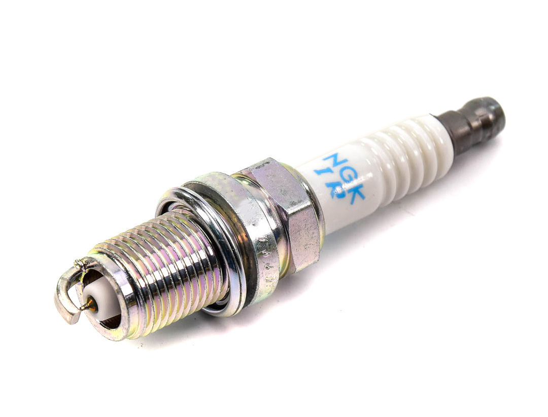 

NGK 99404 Свеча зажигания