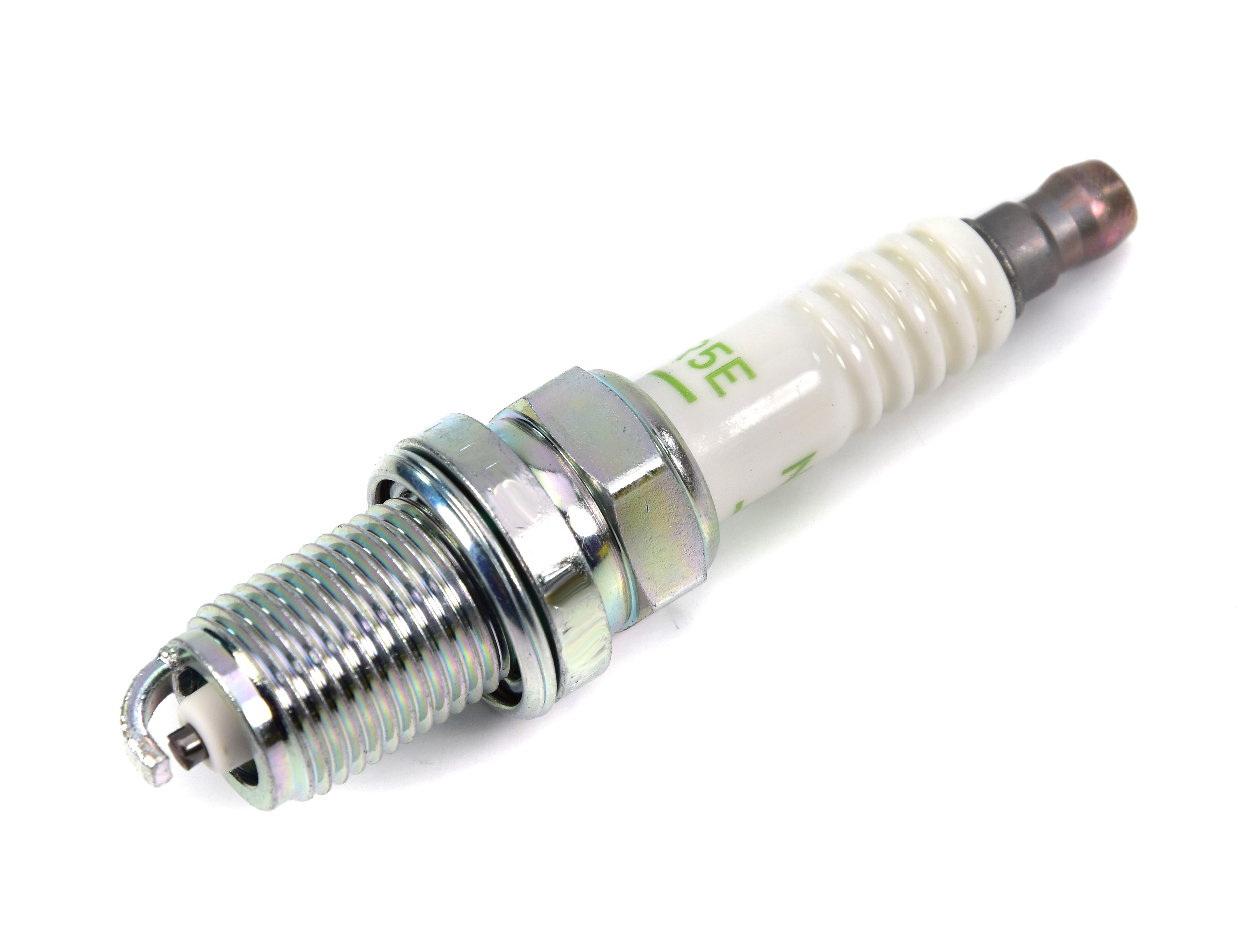 

NGK 7938 Свеча зажигания