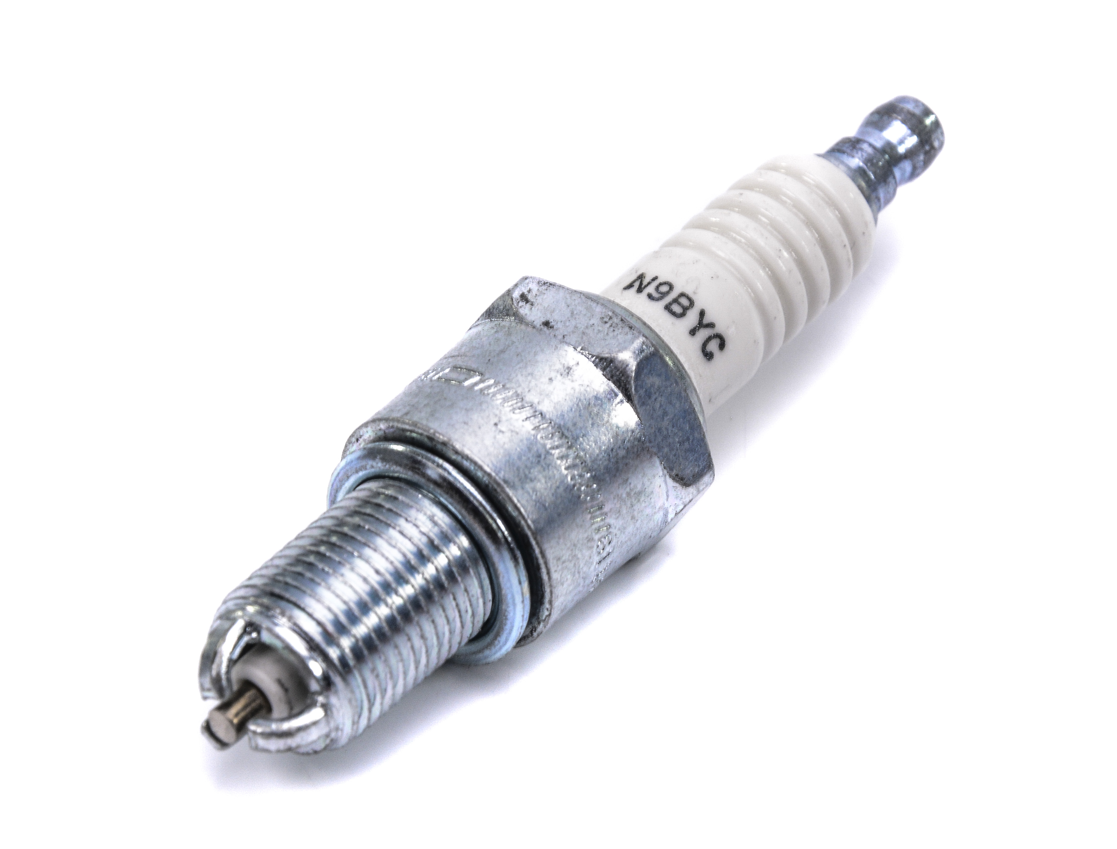

Champion OE044T10 Свеча зажигания