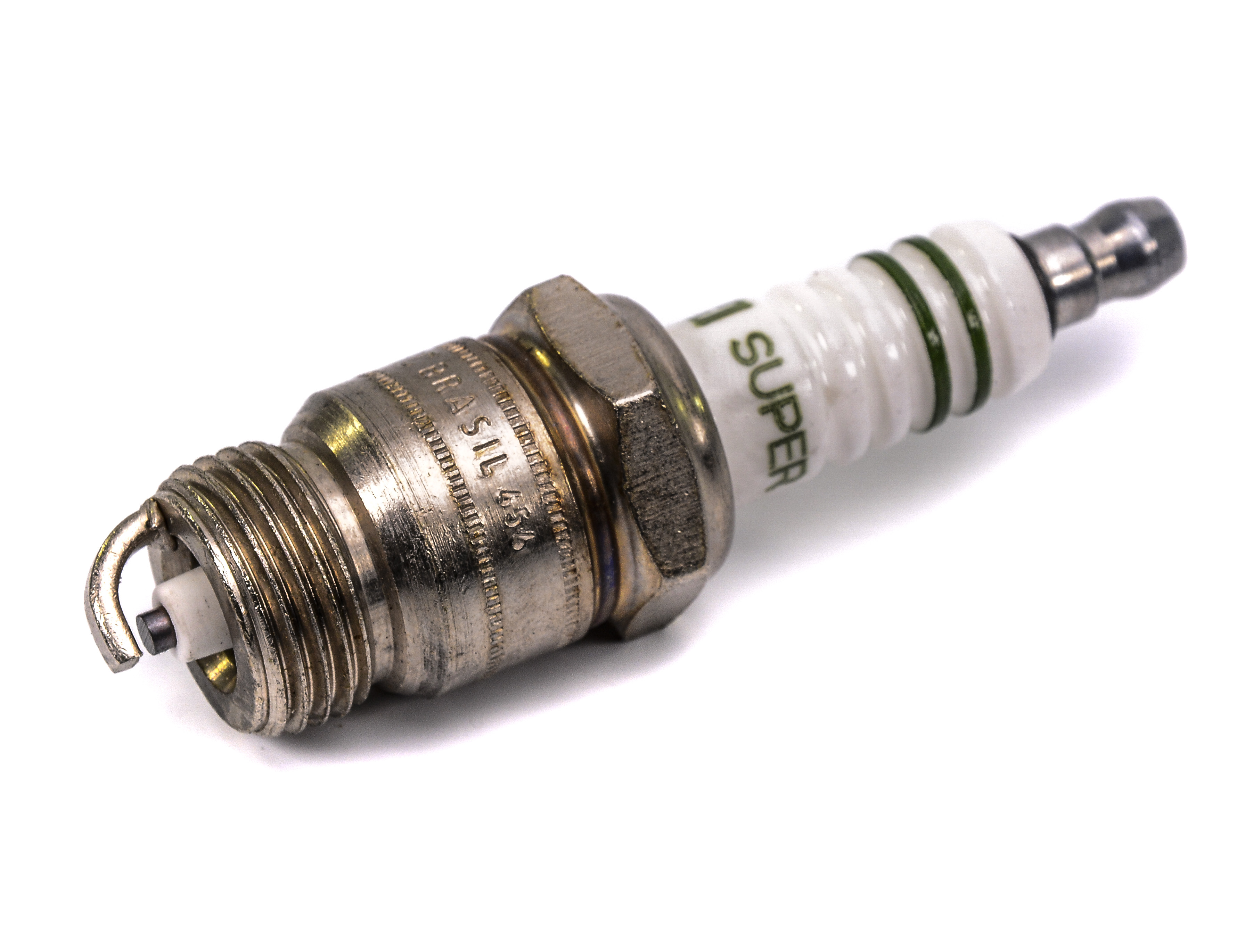 

Bosch 0242335504 Свеча зажигания