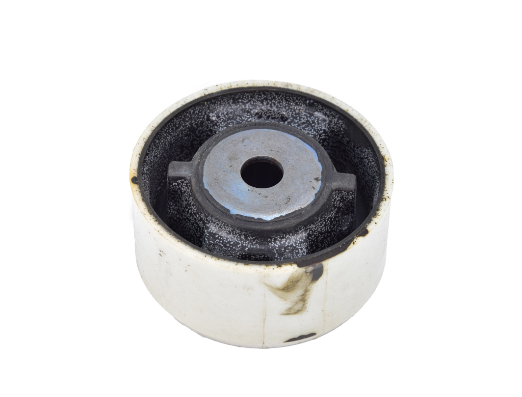 

Sasic 2954003 Сайлентблок балки