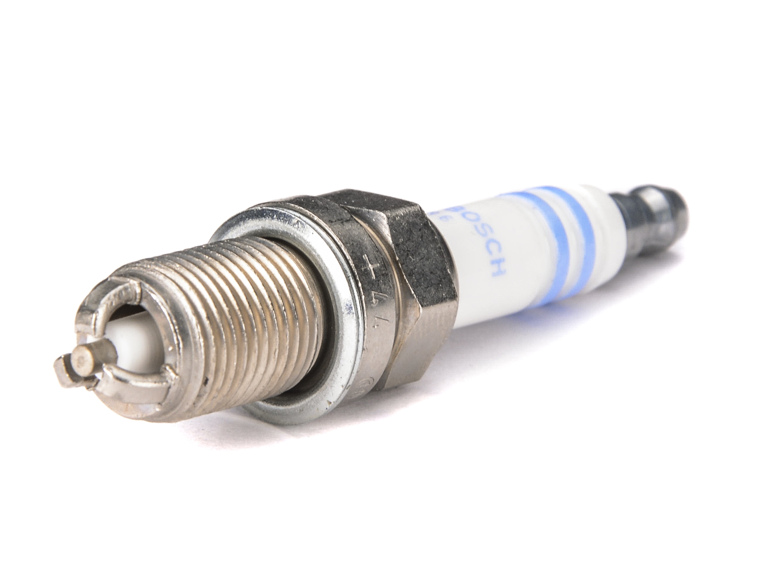 

Bosch 0242229799 Свеча зажигания