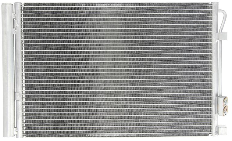 

Thermotec KTT110467 Радиатор кондиционера