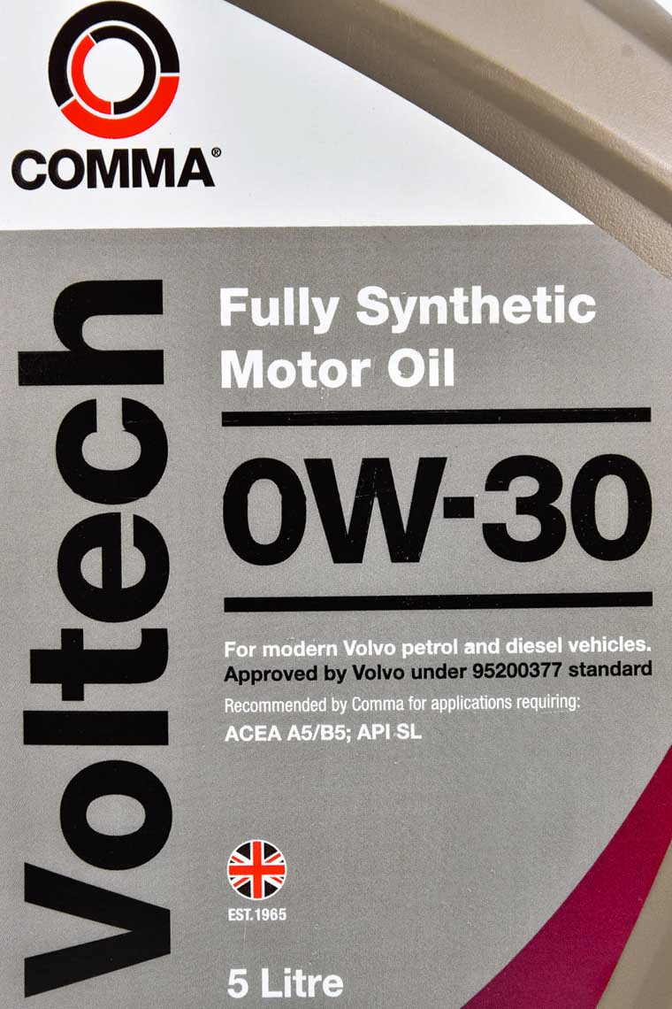 Моторна олива Comma Voltech 0W-30 5 л на Audi Q3