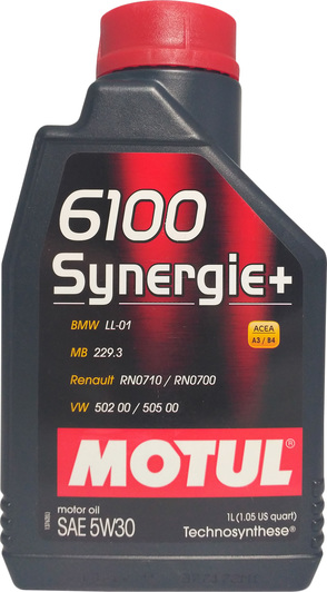 Моторное масло Motul 6100 Synergie+ 5W-30 1 л на Volkswagen Passat