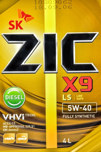 Моторна олива ZIC X9 LS Diesel 5W-40 4 л на Suzuki Celerio