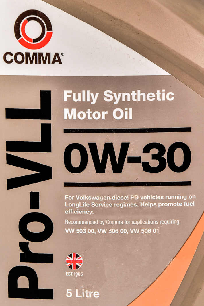 Моторное масло Comma PRO-VLL 0W-30 5 л на Chevrolet Orlando