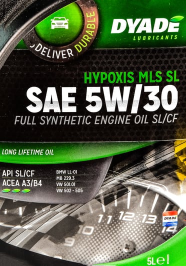 Моторна олива DYADE Hypoxis MLS SL 5W-30 5 л на Porsche 911