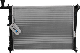 Радиатор охлаждения двигателя Nissens 66674