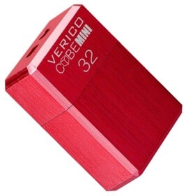 Флешка Verico Mini Cube 32 ГБ 1MCOVM7RD33NN
