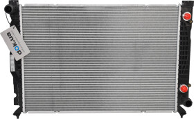 Радіатор охолодження двигуна Nissens 60316