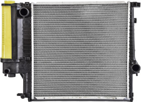 Радиатор охлаждения двигателя Van Wezel 06002124