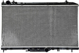 Радиатор охлаждения двигателя Sakura 34611062