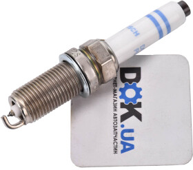 Свеча зажигания Bosch 241245673