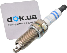 Свеча зажигания Bosch 0242230618