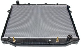 Радиатор охлаждения двигателя SATO tech r12247