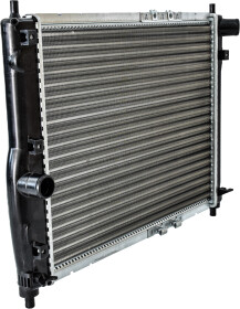 Радиатор охлаждения двигателя Nissens 61644