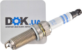 Свеча зажигания Bosch 0242140557