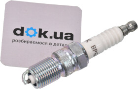 Свеча зажигания NGK BP6EFS