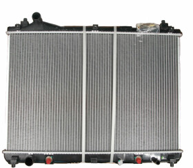 Радиатор охлаждения двигателя SATO tech R12109