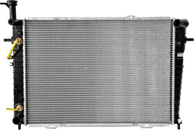 Радиатор охлаждения двигателя Nissens 67479