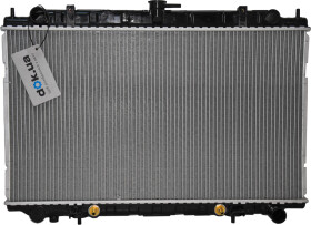 Радиатор охлаждения двигателя Nissens 67352