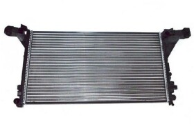 Радиатор охлаждения двигателя Fast ft55283