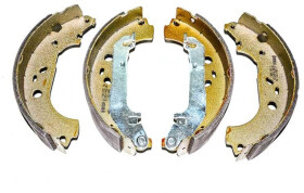 Тормозные колодки Bosch 0 986 487 667