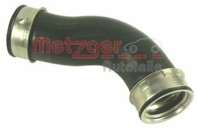 Патрубок радіатора Metzger 2400111