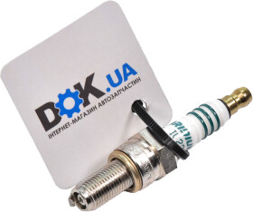 Свеча зажигания Denso IU22