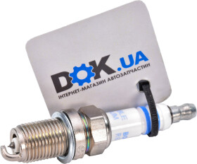 Свеча зажигания Bosch 0 242 230 534